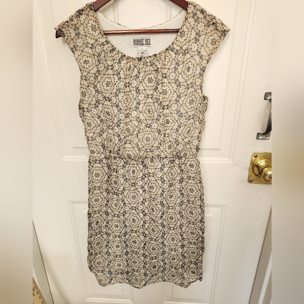 Robbie Bee Black and Cream Patterned Midi Dress